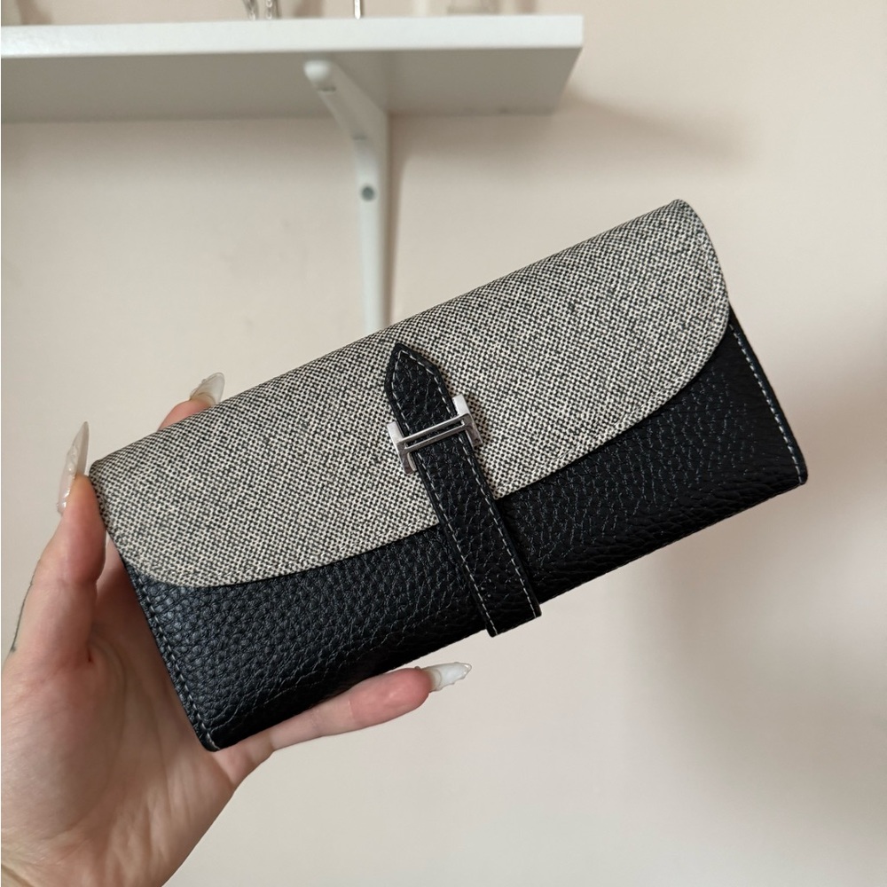 Designer  Two-Tone Black and Cream Women's Wallet